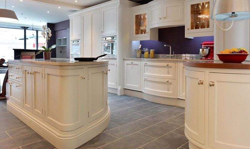 INSPIRED FURNITURE Traditional kitchen Fitted kitchens Kitchen Equipment  | 