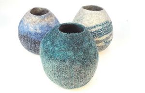 Dealers European Design -  - Vase