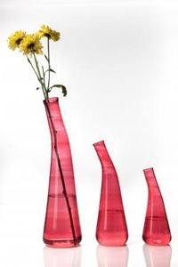 KELOS HANDMADE GLASS -  - Stem Vase