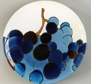 Emmanuelle Parent - raisins bleus - Round Dish