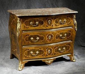 Bertrand Klein -  	commode galbée dessus marbre - Chest Of Drawers
