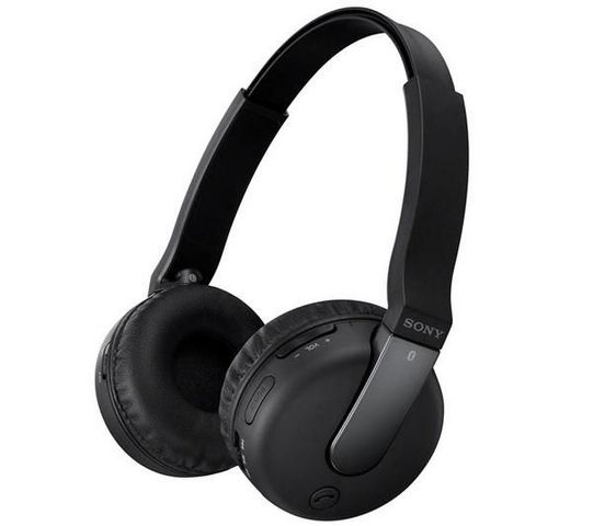 SONY - A pair of headphones-SONY-Casque NFC et Bluetooth DR-BTN200 - noir