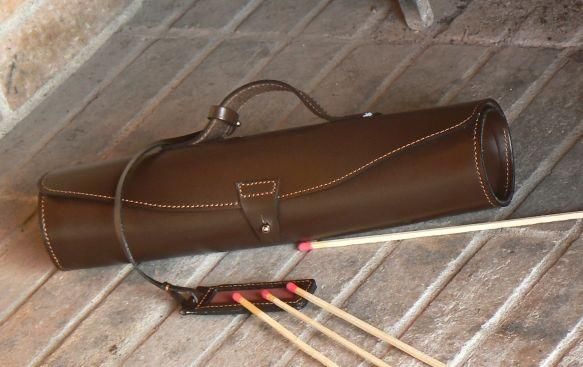 MIDIPY - Match box holder-MIDIPY-Trousse à feu en cuir