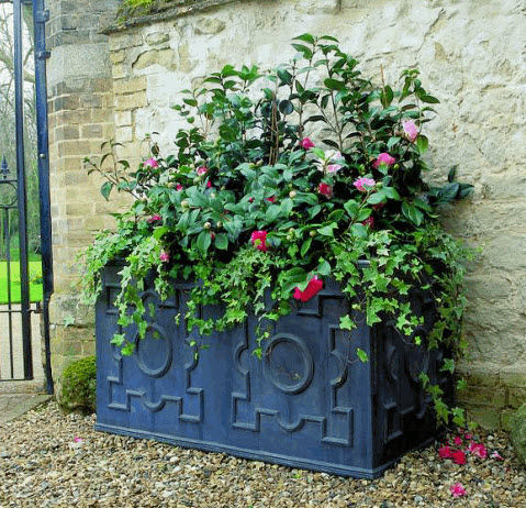 Bulbeck Foundry - Flower container-Bulbeck Foundry-Geometric