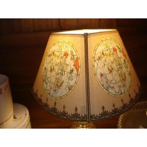Tillier Decoration -  - Lampenschirm In Pagodenform